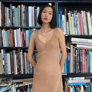 BNWT Babaton Manor Sweater Tank - XS